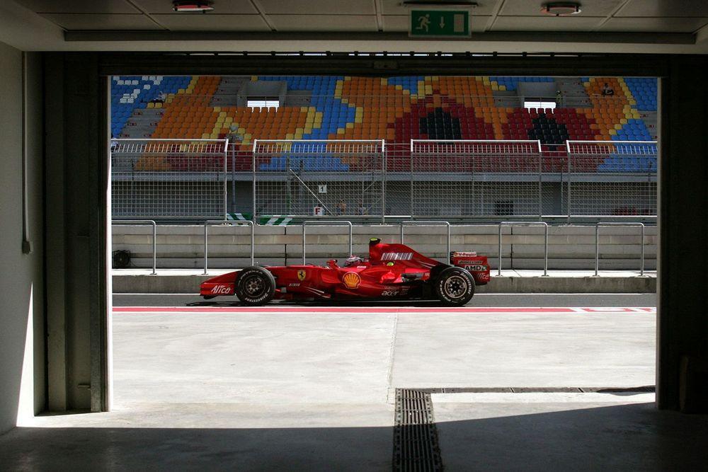 Ferrari_f1_club-gallery4.jpg